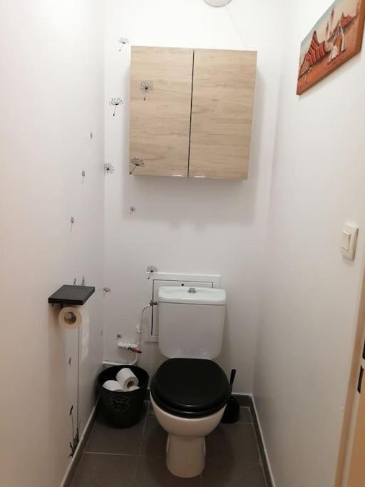 Apartament Fadil Valenciennes Zewnętrze zdjęcie