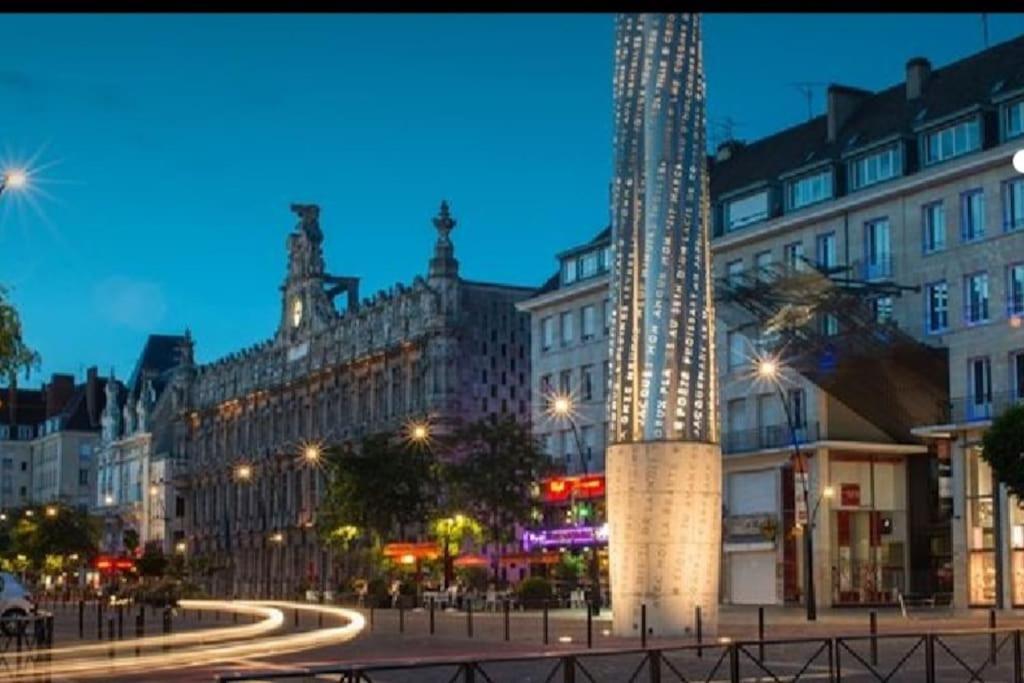 Apartament Fadil Valenciennes Zewnętrze zdjęcie
