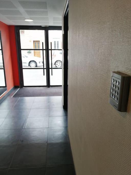 Apartament Fadil Valenciennes Zewnętrze zdjęcie